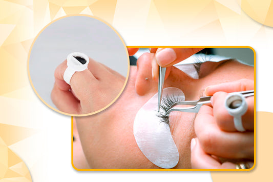 Image of an Eyelash Extension Glue ring and how it is used by lash artist